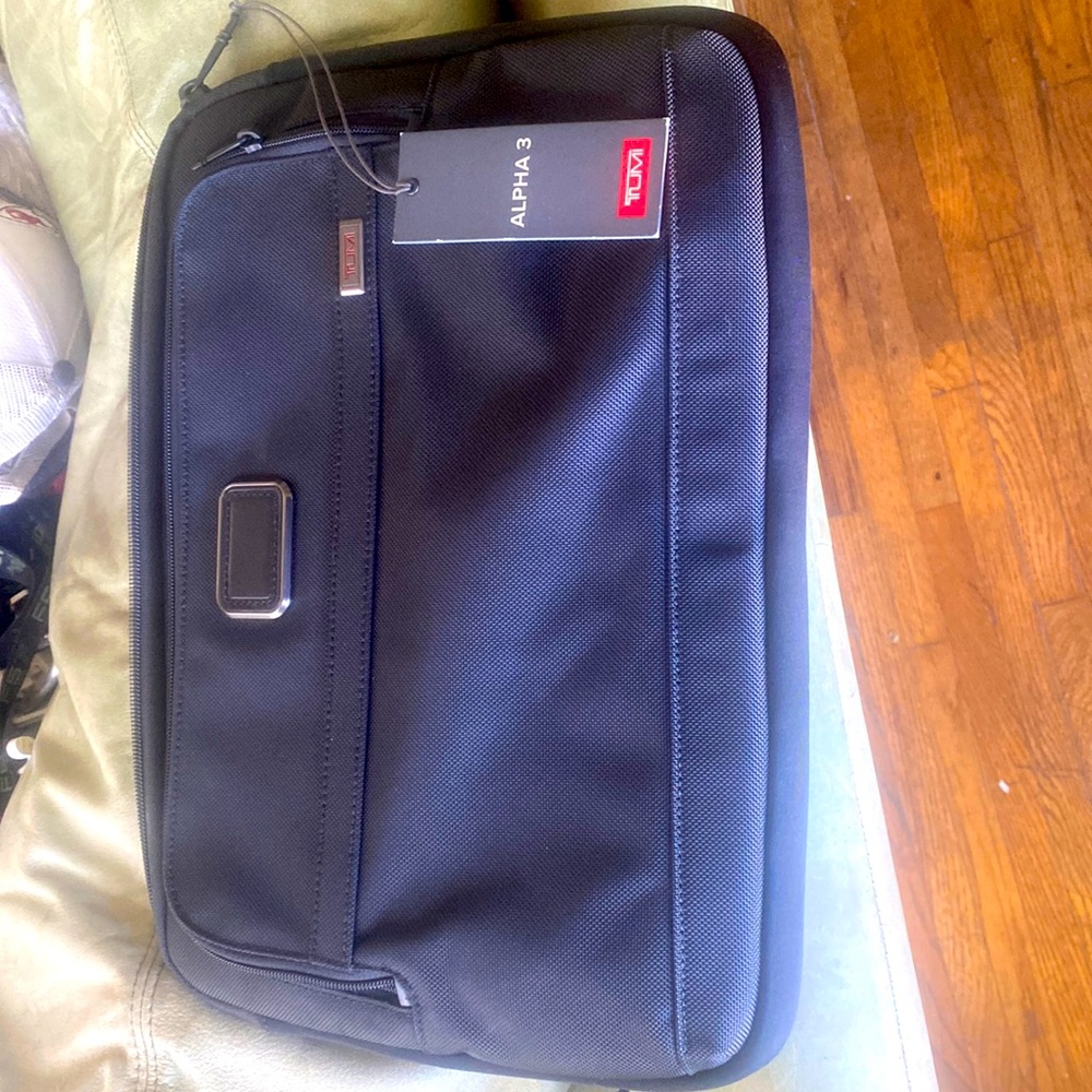 Tumi Alpha three computer bag